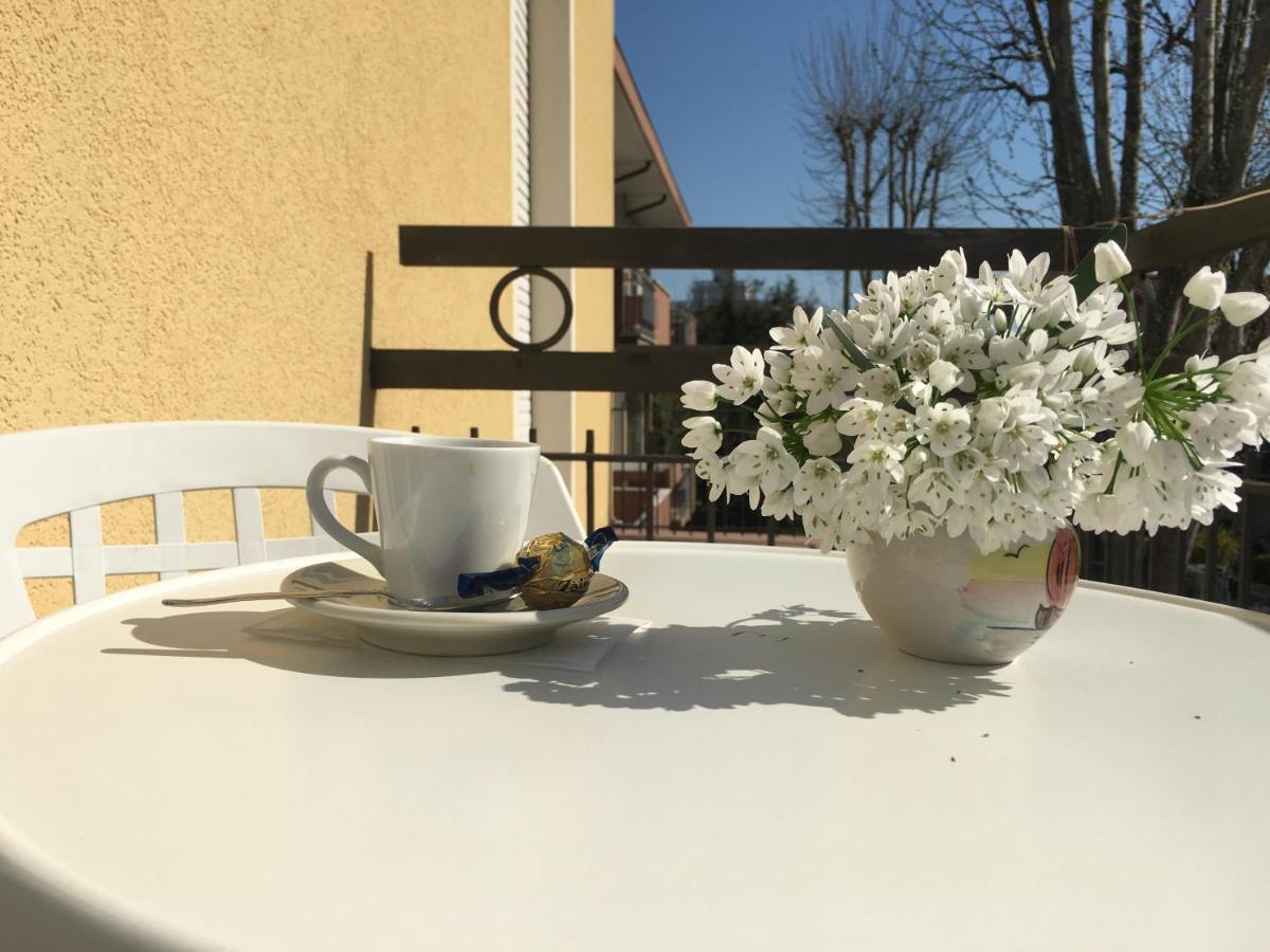 Hotel Villa Rinaldini Rimini Buitenkant foto
